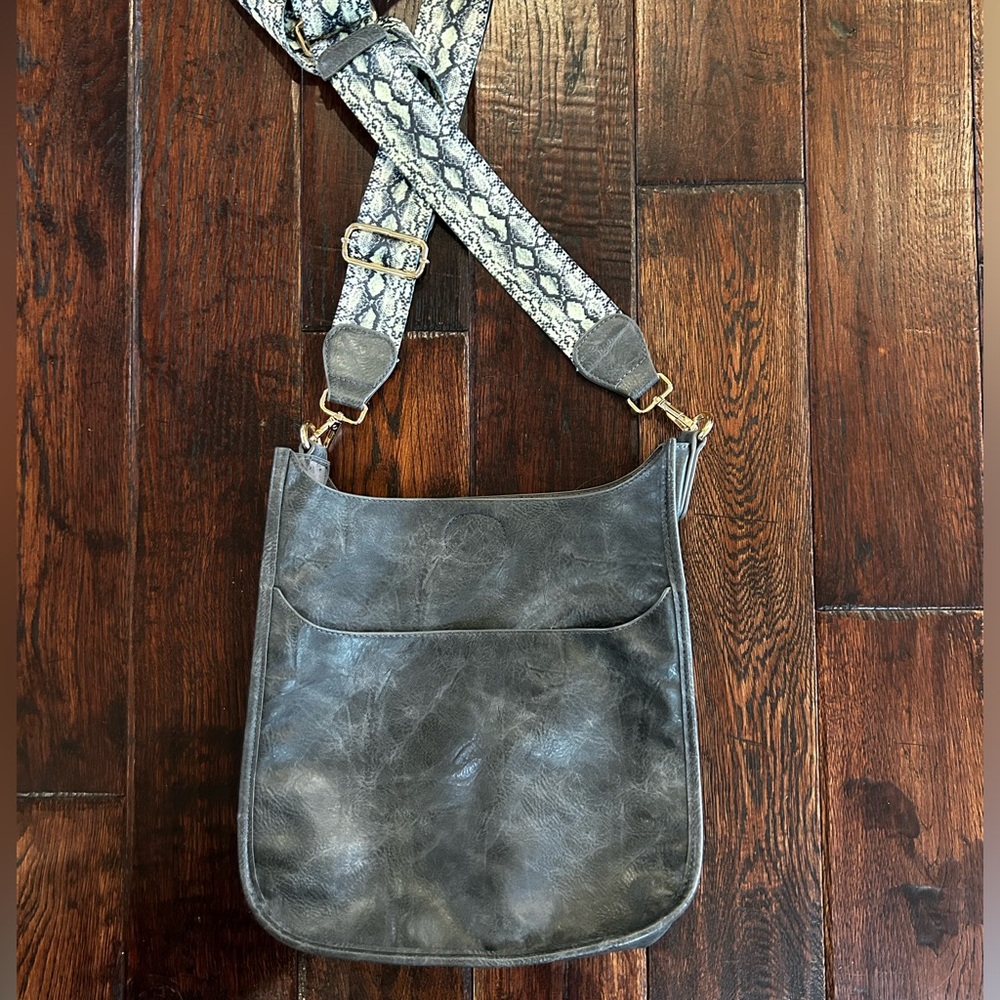 Gray vegan Leather Crossbody. Magnetic Snap